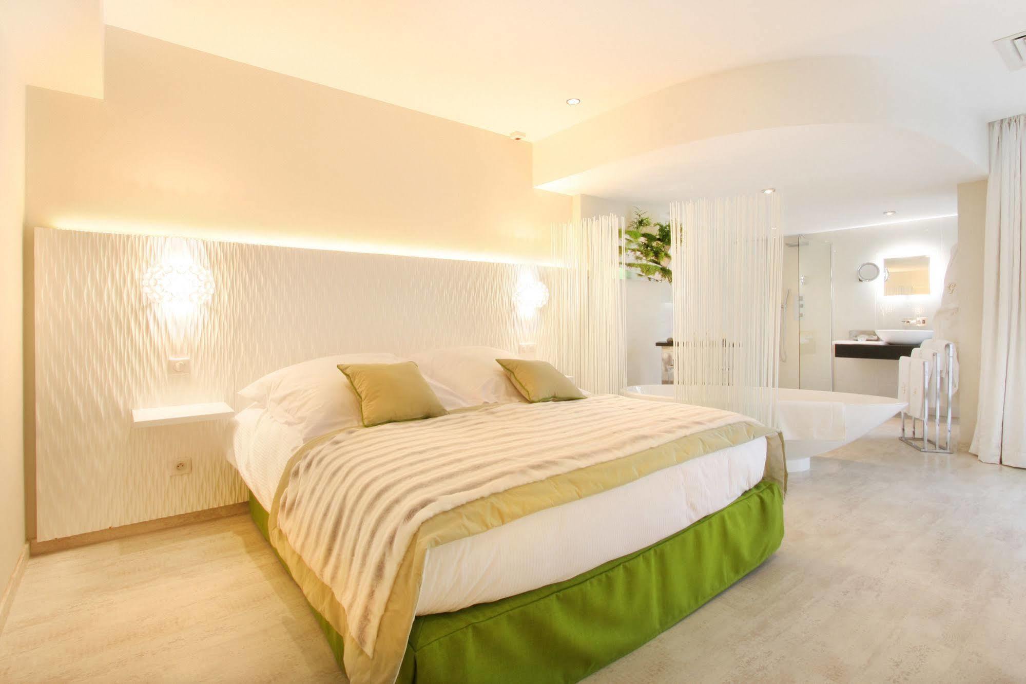 Hotel Les Deux Garcons Αιξ-αν-Προβάνς Εξωτερικό φωτογραφία