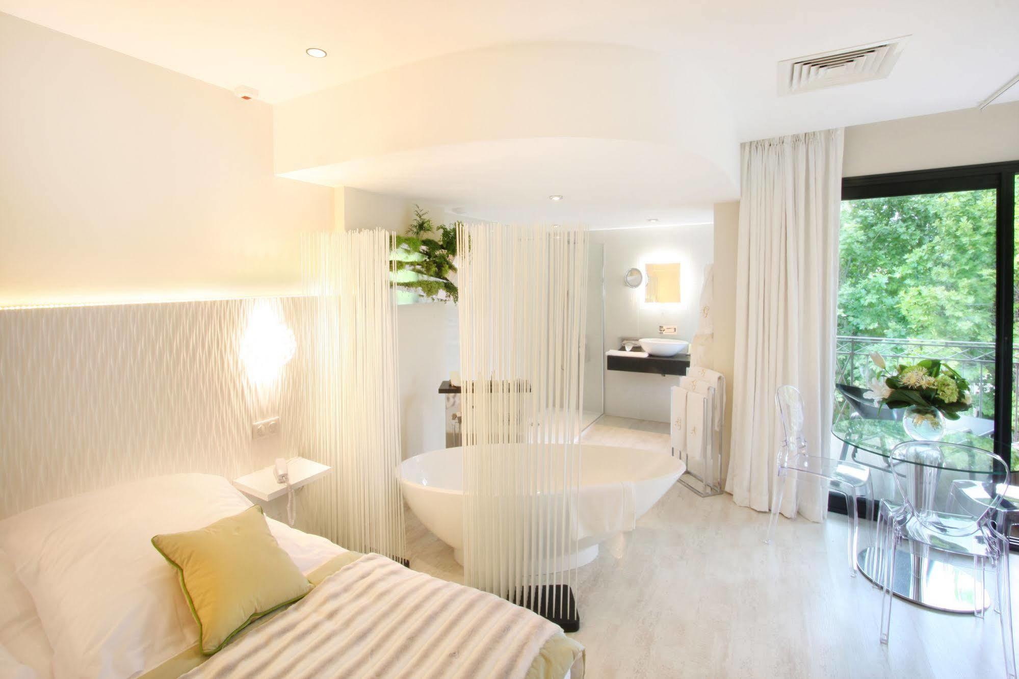 Hotel Les Deux Garcons Αιξ-αν-Προβάνς Εξωτερικό φωτογραφία