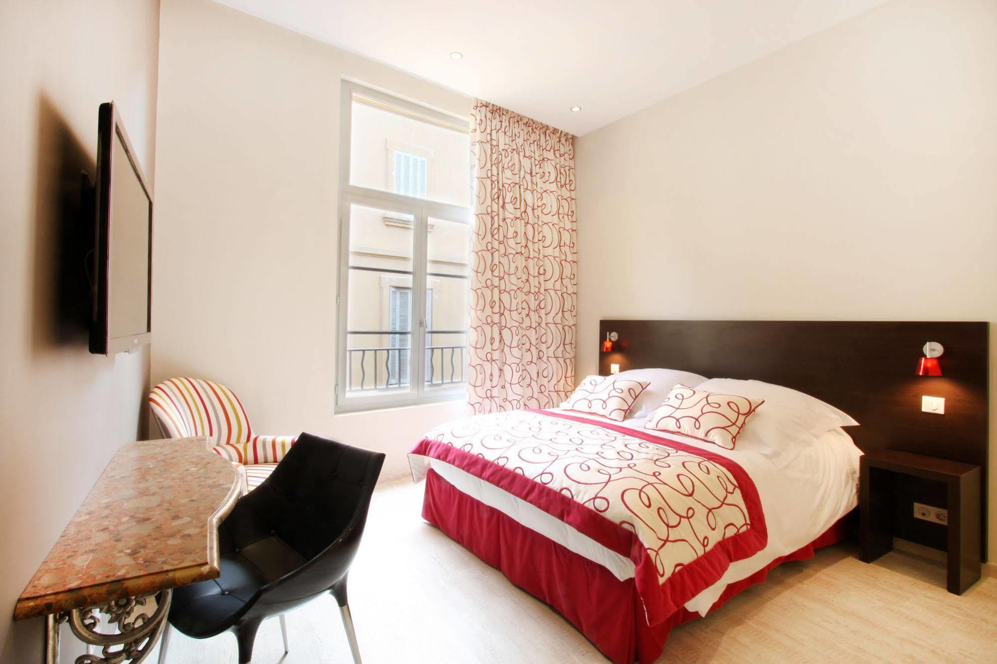 Hotel Les Deux Garcons Αιξ-αν-Προβάνς Εξωτερικό φωτογραφία