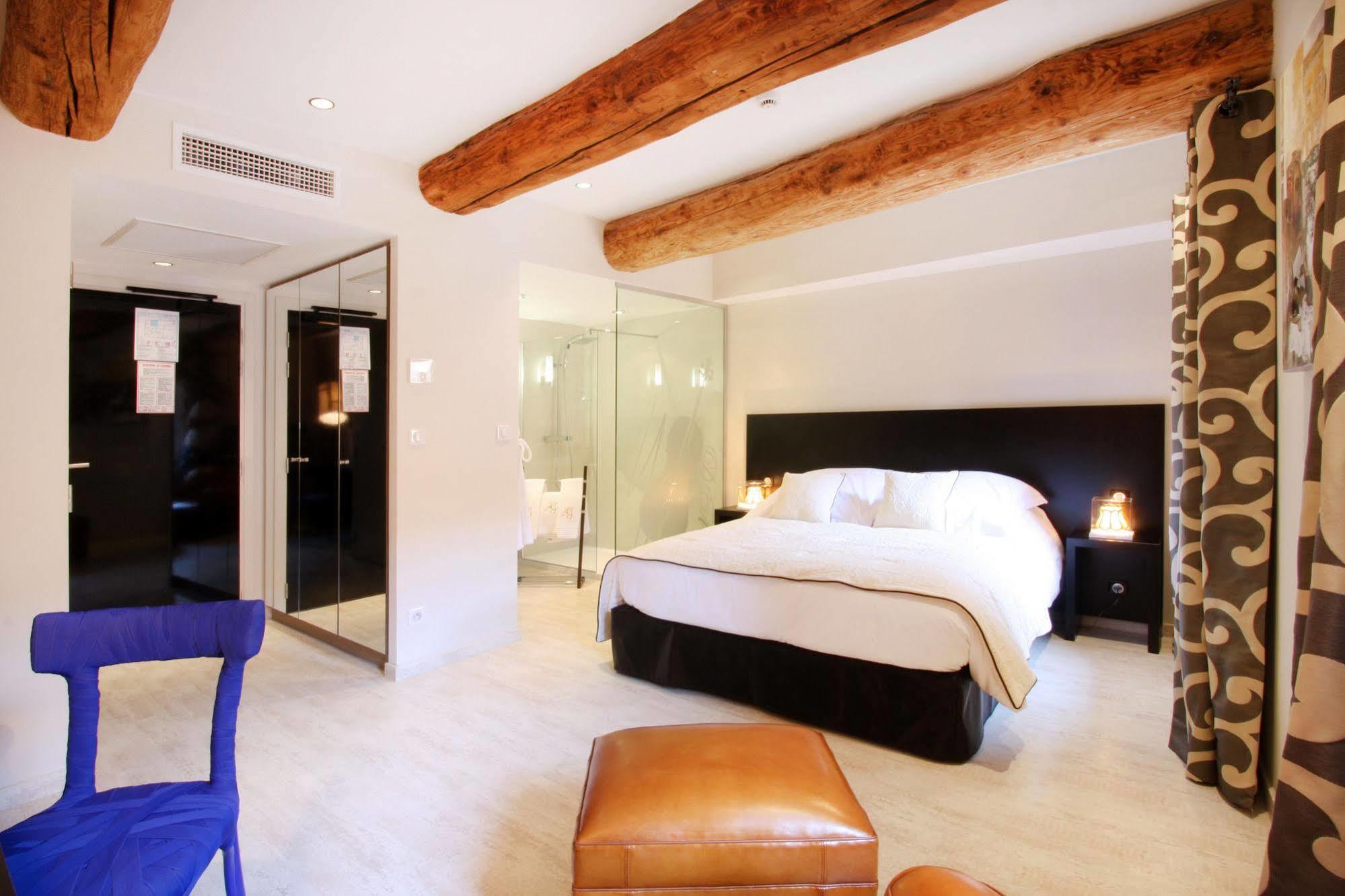 Hotel Les Deux Garcons Αιξ-αν-Προβάνς Εξωτερικό φωτογραφία