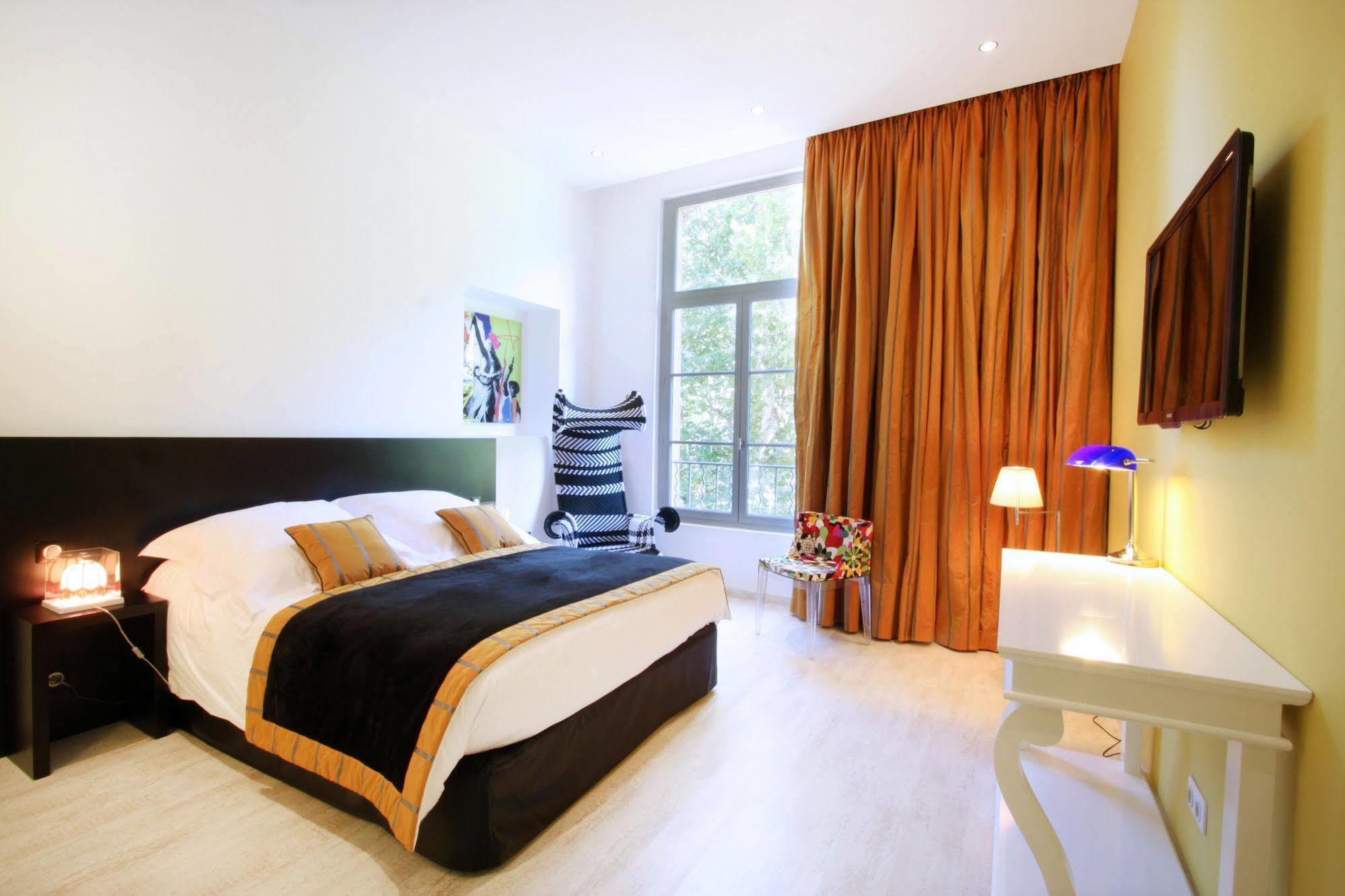 Hotel Les Deux Garcons Αιξ-αν-Προβάνς Εξωτερικό φωτογραφία